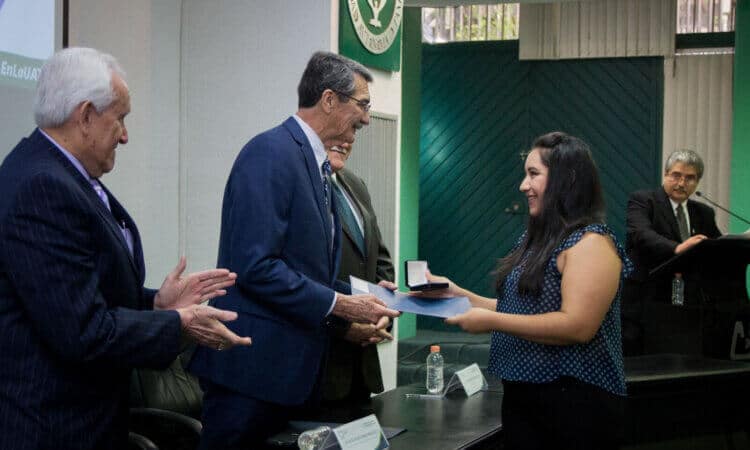 Inaugura Rector eventos del 52 aniversario de la FCAV-UAT