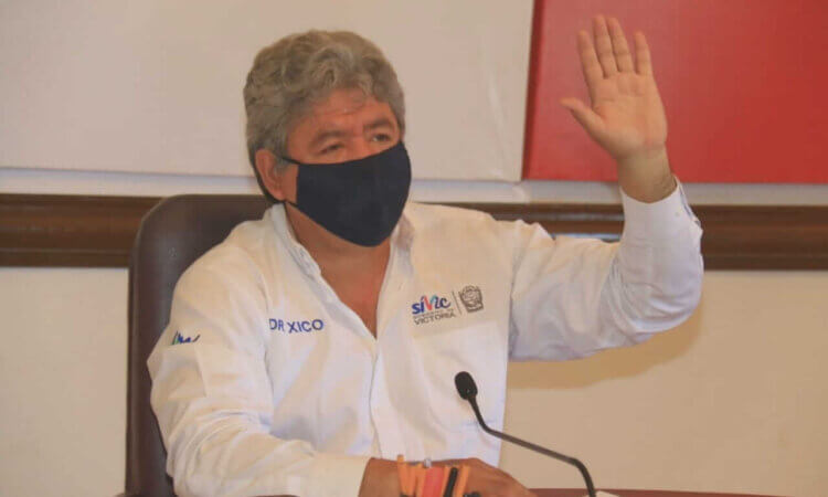 “Alcalde la vuelve a hacer y… más se hunde”.