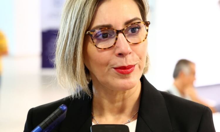 PILAR Y SU NUEVO EQUIPO.