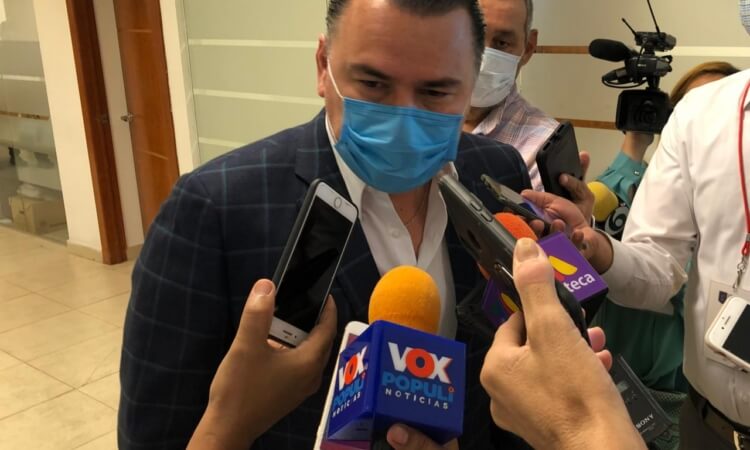 INSTA GERARDO PEÑA A CERRAR FILAS UNIDOS AL GOBERNADOR CABEZA DE VACA…!