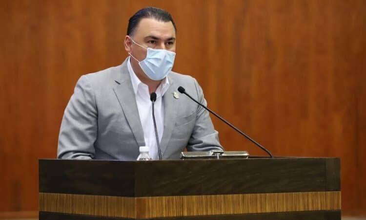 ¡Favorecen “vientos” a Gerardo Peña!