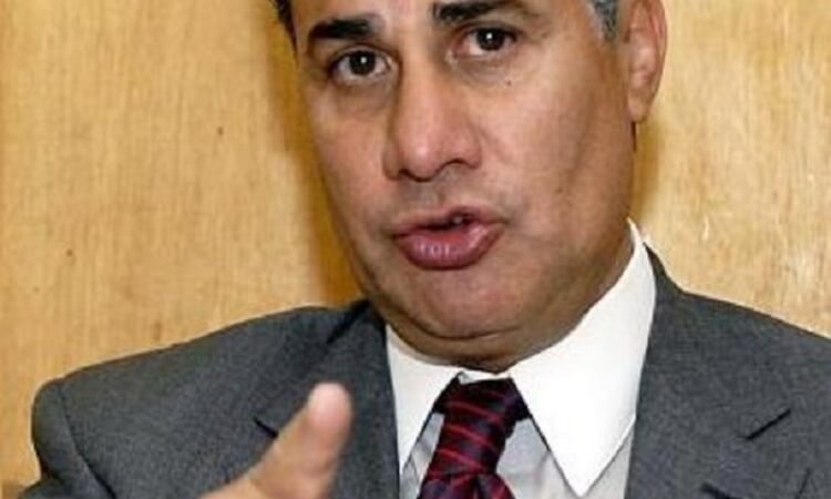 ROJAS DÍAZ DURÁN: BOCÓN, BRAVUCÓN, IGNORANTE E IRRESPONSABLE