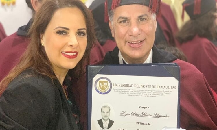 ROJAS DIAZ DURÁN: PARA TENER LA LENGUA LARGA HAY QUE TENER LA COLA CORTA