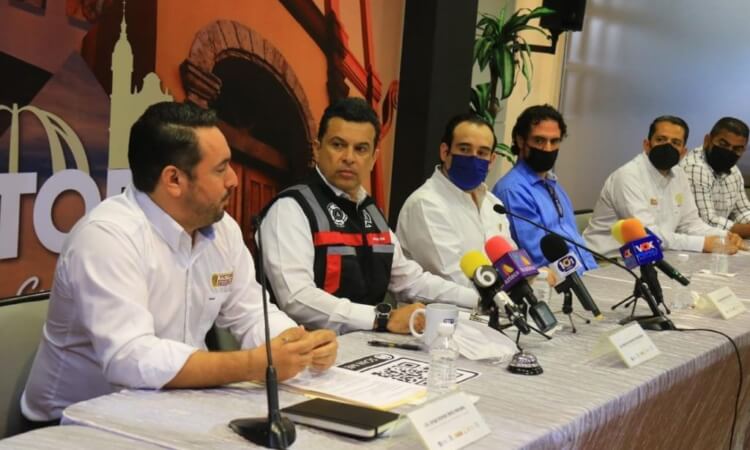 Gattás presentó  agenda de Semana Santa.