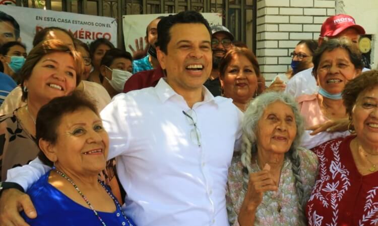 Colonos dan voto de confianza a Gobierno Municipal.
