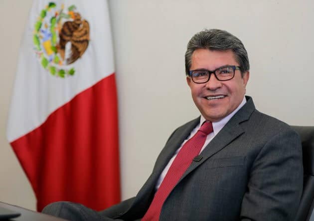 SUCEDER A AMLO, FIRME RETO DE MONREAL