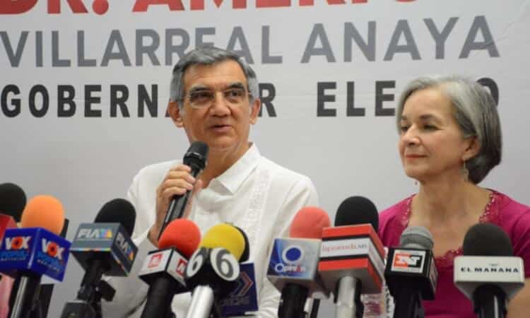 18: 39  horas, ¡Américo, Gobernador!  