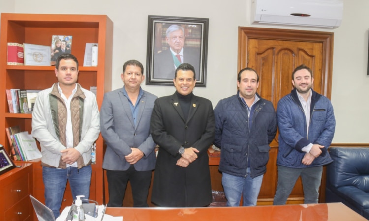 Reconocen empresarios disposición del Municipio para simplificar trámite de licencia de funcionamiento