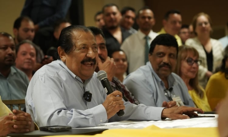 <strong><em>Alista Arnulfo purga en SARTET</em></strong>