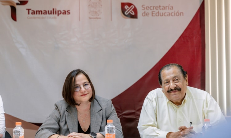 <strong>CELEBRAN SET Y SNTE PRIMERA REUNIÓN DE TRABAJO</strong>