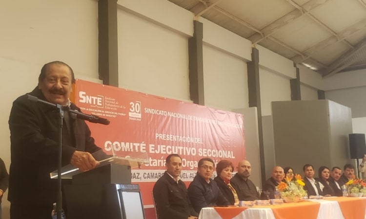 Total apoyo de los profes a Arnulfo