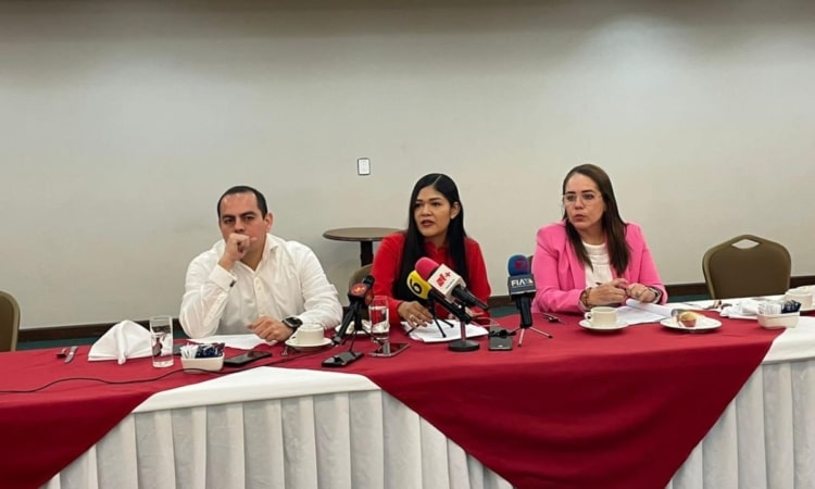 Denuncian a «Alito» Moreno por violencia política de género y piden su destitución inmediata