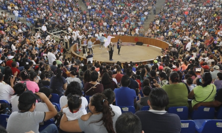 DIF Tamaulipas apapacha a miles de victorenses