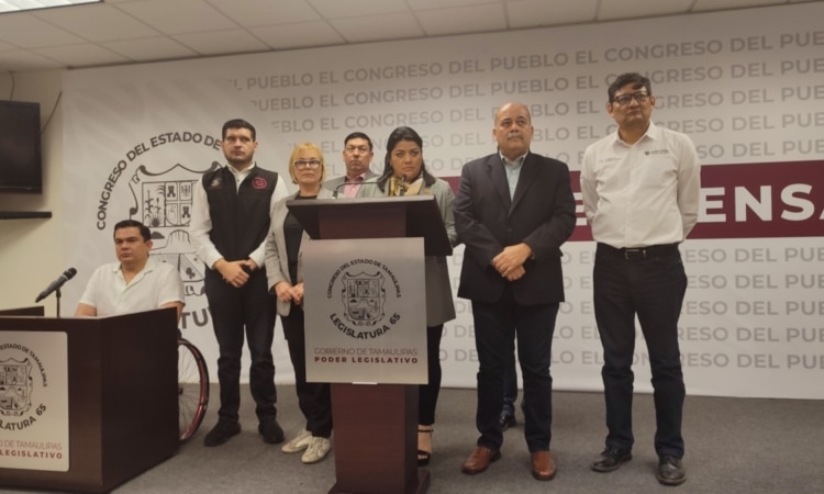 *Pide Morena ir contra juez que amparó a Cabeza de Vaca*