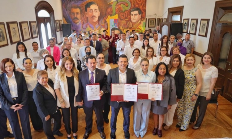 Acuerdan Municipio, DIF y FDCSV fortalecer derechos de la mujer.