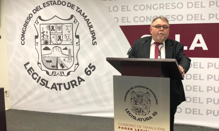 Administración de cabeza de vaca dejo tronado al IPSSET, en riesgo pago de pensiones