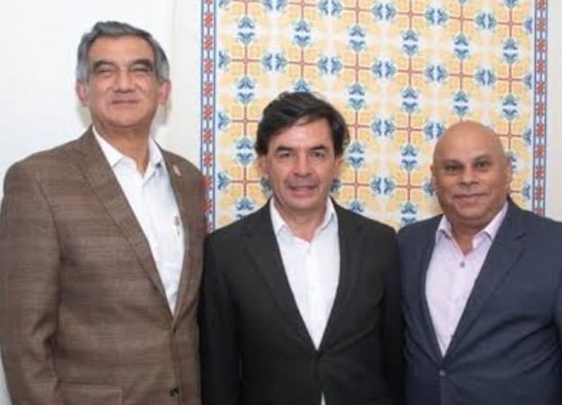 AVA, su familia y funcionarios, atacados sin sustento
