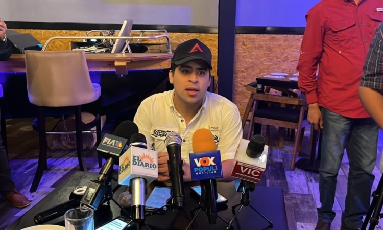 Se destapa Junior Gattás para diputado por Victoria