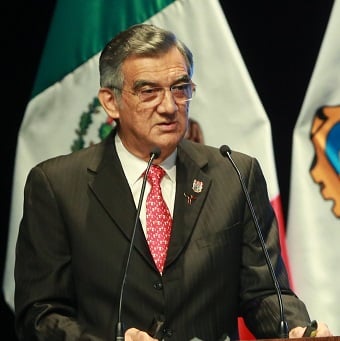 MUESTRA AVA AGALLAS Y  FIRMEZA, EN TEMA SEGURIDAD