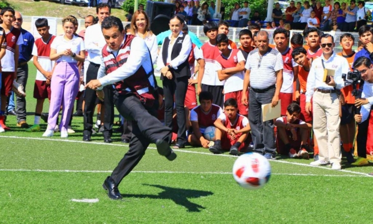 Inauguran Lucy y Lalo torneo juvenil Fut7 «Elige Cuidarte»