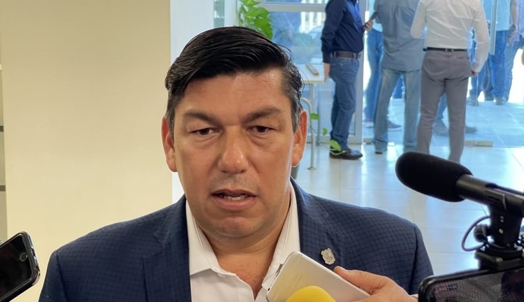 DIPUTADO, “NO COMULGA CON EL EJEMPLO” Y QUIERE SER ALCALDE DE VICTORIA ¡QUE PENA!