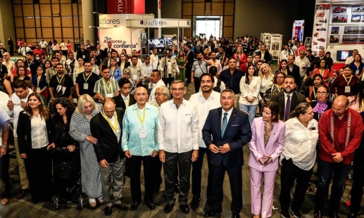 YA NECESITÁBAMOS UN GOBERNADOR COMO USTED: EMPRESARIOS INDEX