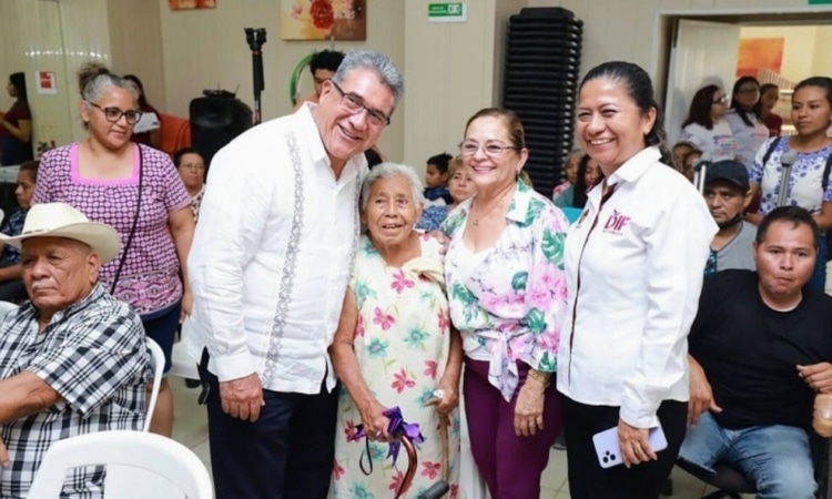 «DIF Altamira y los que más necesitan»
