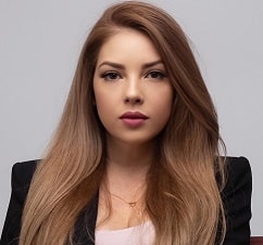 Cendy Robles, Delegada de partido MC  