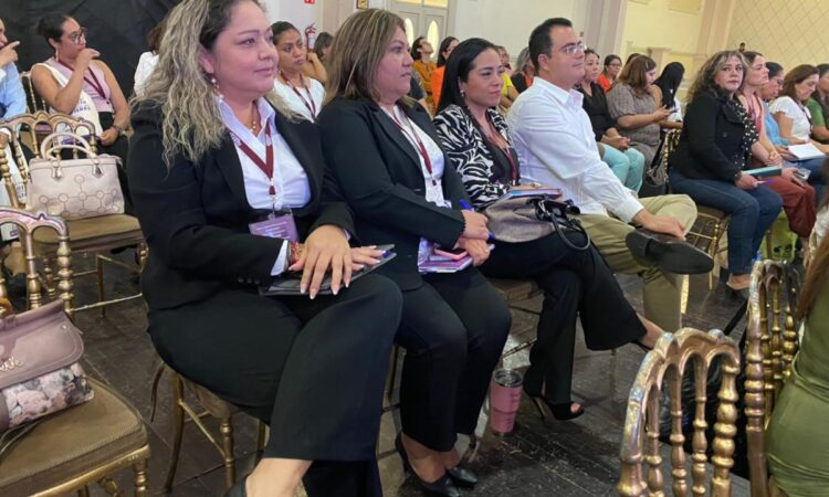 Capacitan a Ministerios Públicos en el tema de “Vinculación y Medidas Cautelares”.