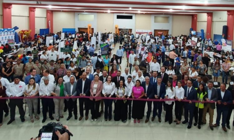 Feria del Empleo oferta más de 3 mil vacantes en Nuevo Laredo