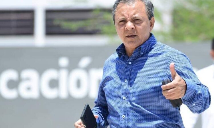 De chofer, a secretario