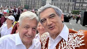 Américo y AMLO, otra vez juntos.