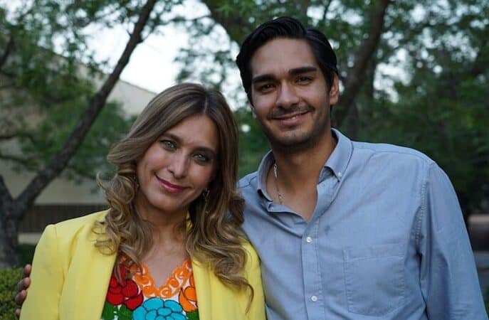 “CAPITALIZARÁ OPOSICIÓN POLÉMICA SITUACIÓN DE CARLOS PEÑA”