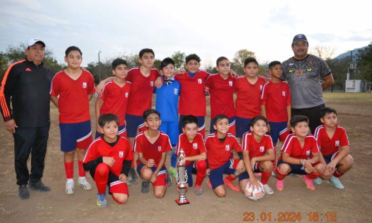 Pedro José Méndez va al regional de fútbol escolar