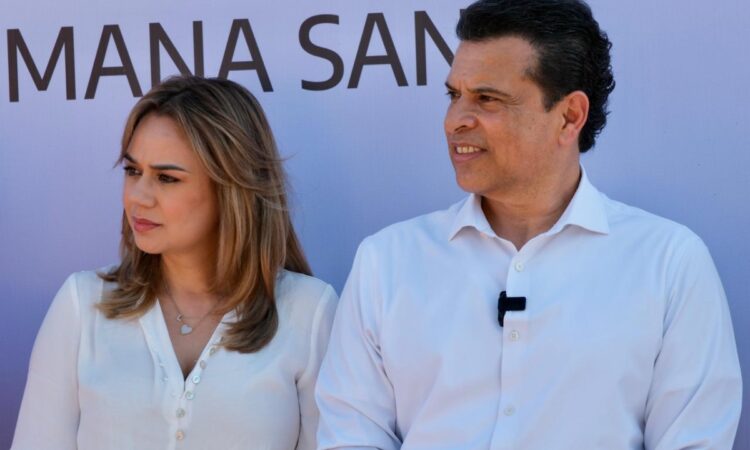 Equipo renovador de Lalo Gattás en Victoria