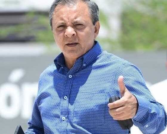 Leal e institucional