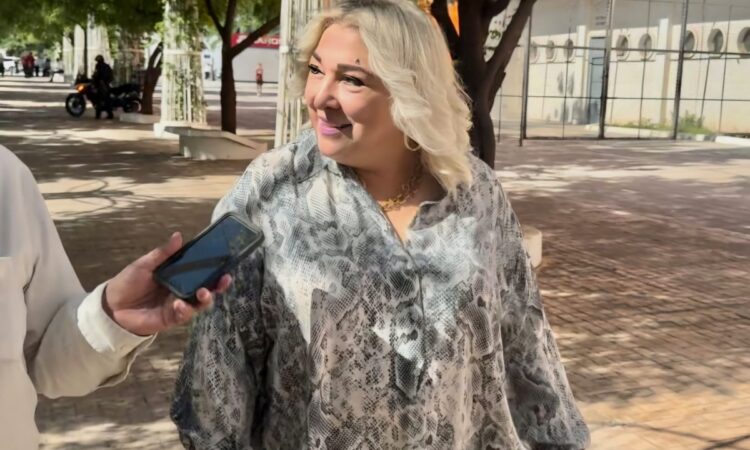 ADRIANA LOZANO, UNA MUJER DE TRABAJO Y RESULTADOS