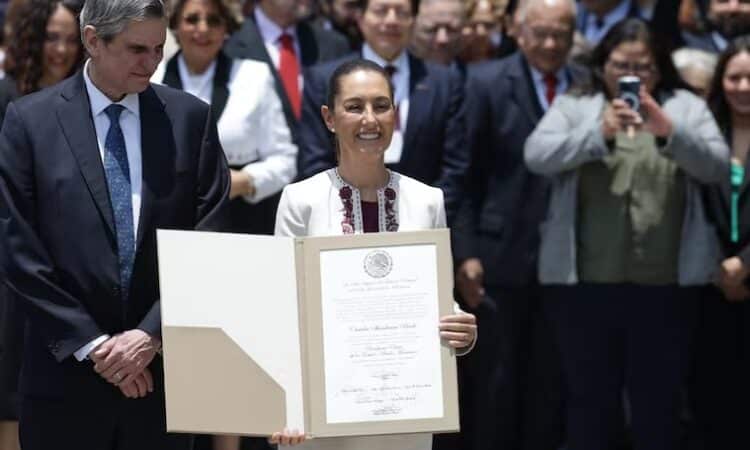 mexicanos: ¡habemus presidenta!