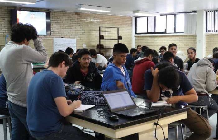 «DESIGUALDAD EDUCATIVA Y LA NUEVA ESCUELA MEXICANA: PROS Y CONTRAS»
