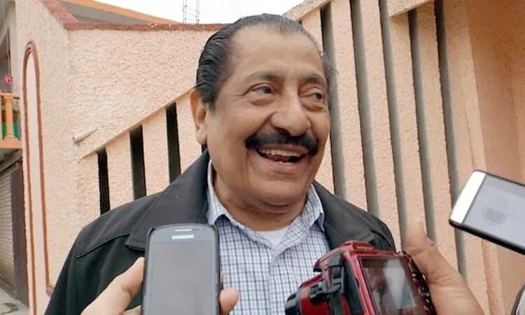 No voy a dejar solos a los maestros: Arnulfo.