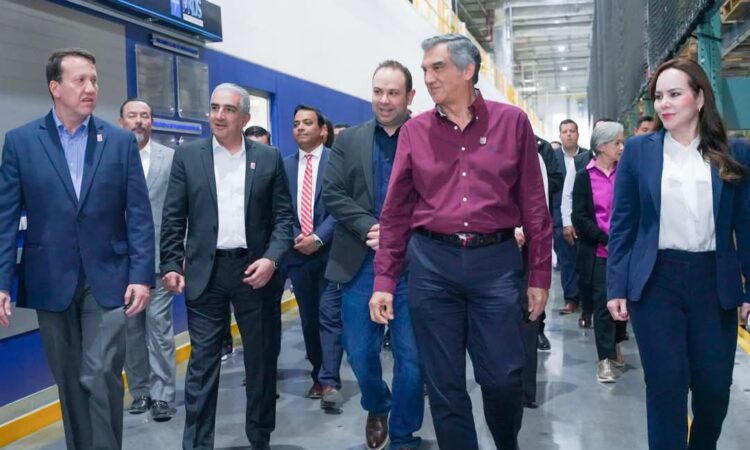 Inédita y productiva gira de Américo por la frontera