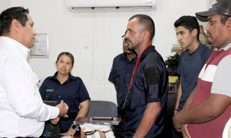 Regidor Félix Guillu constató abandono institucional a Bomberos de Altamira y exige aplicación inmediata de recursos públicos