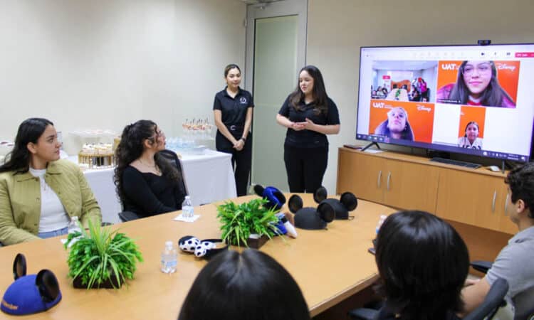 Seleccionan a estudiantes de la UAT en programa internacional de Disney