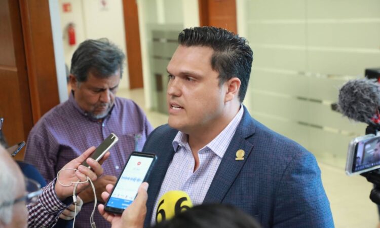 Prieto Herrera descarta pleito con Peña Ortiz