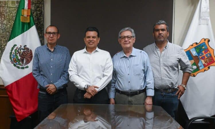 Acuerda Municipio con el INFONAVIT atraer programa de vivienda a bajo costo.