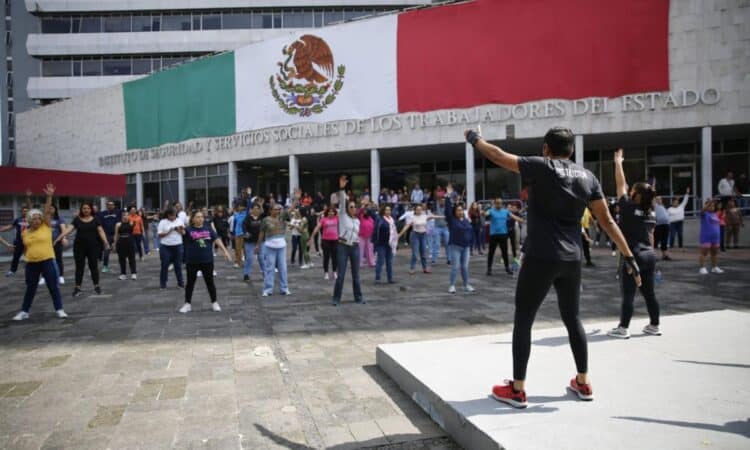 Destaca Martí Batres importancia de prevenir enfermedades crónicas durante el arranque de la Semana Nacional de Salud Pública