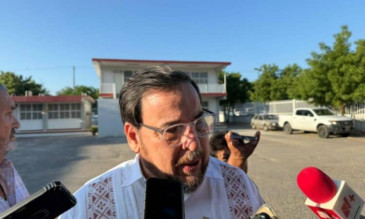 Secretaría de Educación confirma que no hay antecedentes contra director del CETIS; continúa en funciones