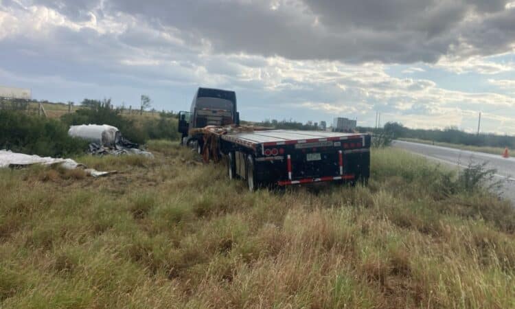 EXCESO DE VELOCIDAD E IMPRUDENCIA, CAUSAS DE ACCIDENTE EN LA MONTERREY-NUEVO LAREDO