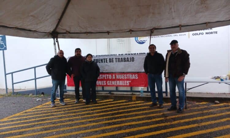 Trabajadores sindicalizados de Comagua estallan protesta en Ciudad Victoria