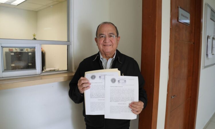 Buscan dar respaldo legal y frenar abusos contra médicos residentes